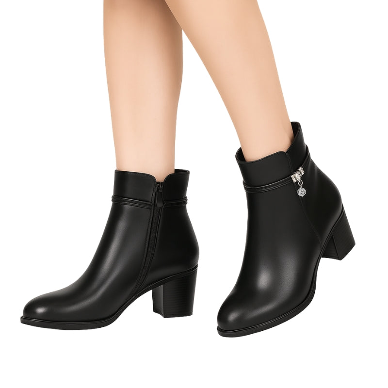 Sabine – Ankelstøvler med Spids Snude og Sidelås