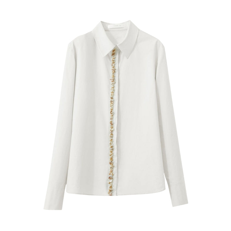 Luna - Langærmet bluse med perledetalje og skjulte knapper