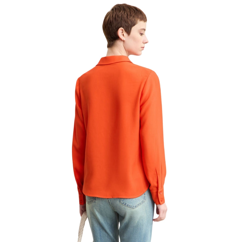 Amelia - Løs pasform langærmet bluse med reverskrave