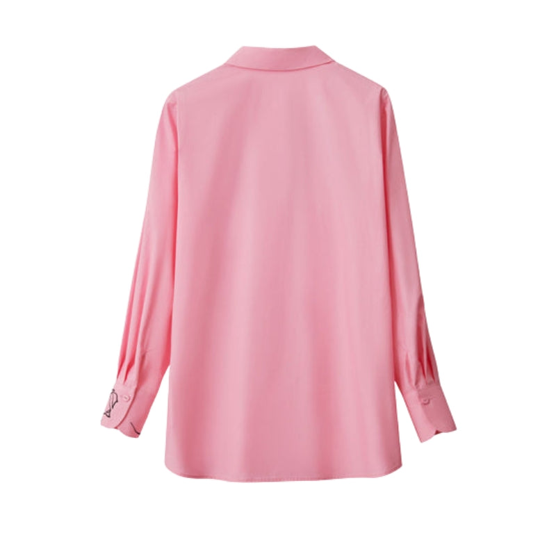 Isabella - Langærmet bluse med rosenbroderi og klassisk krave