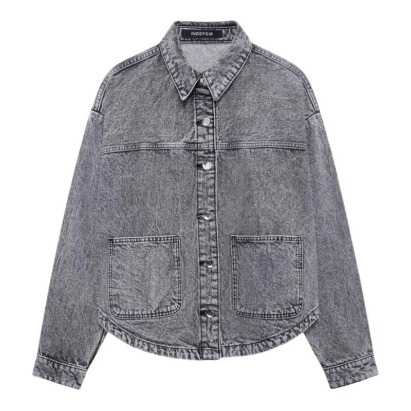 Celeste - Klassisk Kravejakke med Frontlommer og Lange Ærmer