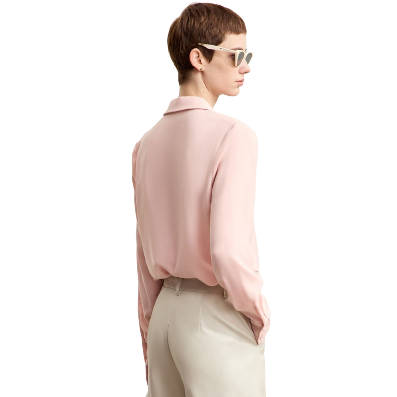 Amelia - Løs pasform langærmet bluse med reverskrave