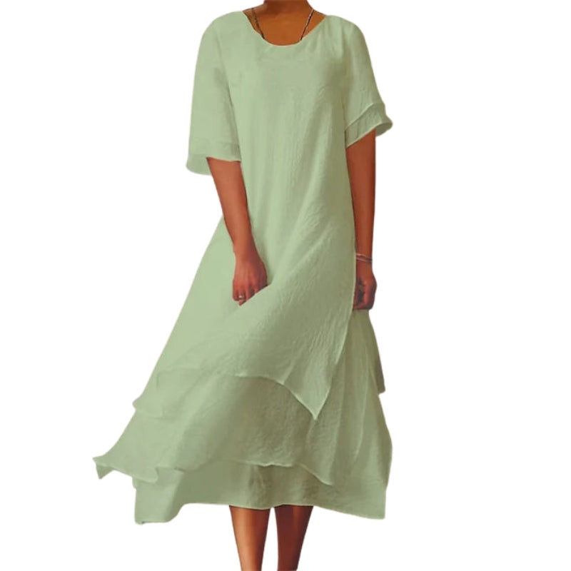 Fiona – Dobbeltlags Kjole med Rund Hals og Korte Ærmer