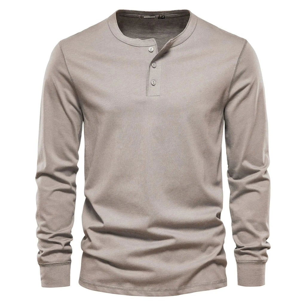 Daniel – Slim Pasform T shirt med Henley krave og Knapdetalje